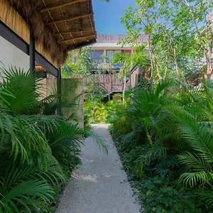 Luxury 2br Aldea Zama With Private Rooftop Plunge Pool 24 7 Security In A Gated Community Apartamento Tulum